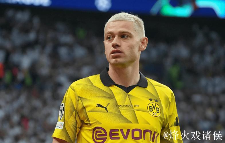 德天空:巴萨对多特边后卫瑞尔森感兴趣,已接触 德天空:巴萨对多特边后卫瑞尔森感兴趣,已接触